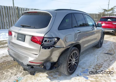 2020 Mercedes-Benz Glc 300 4Matic z USA, uszkodzony, nr VIN WDC0G8EB8LF728780